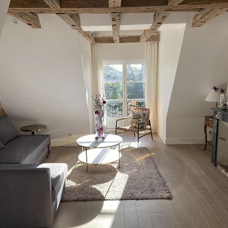 La Grande Carree Bed & Breakfast Saint Cyr sur Loire Bagian luar foto