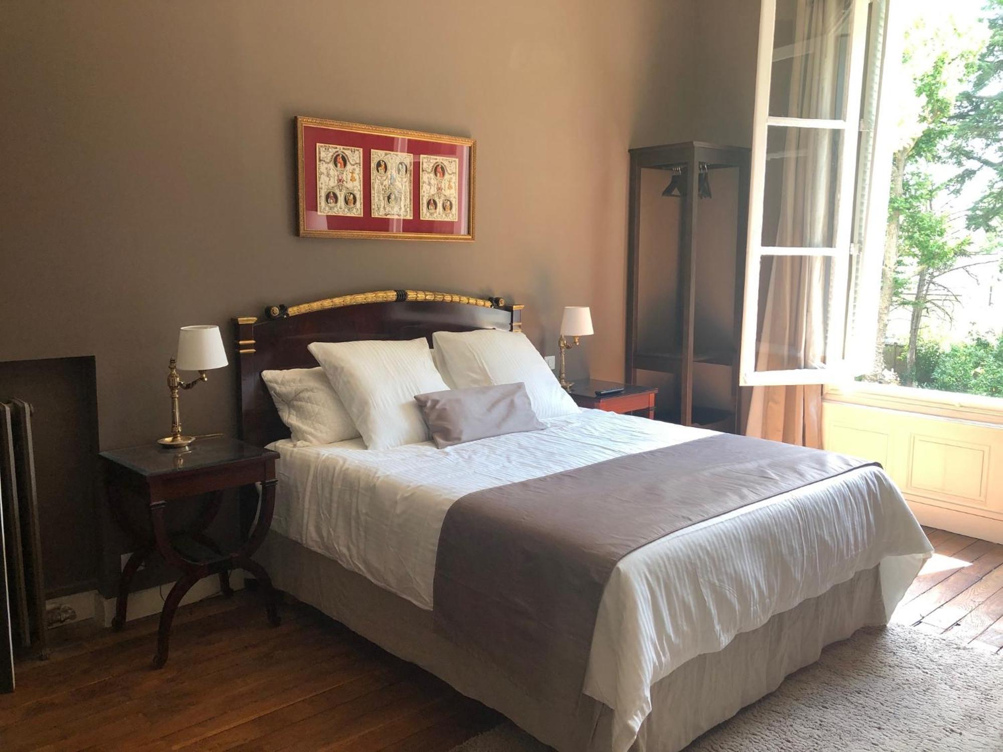 La Grande Carree Bed & Breakfast Saint Cyr sur Loire Ruang foto
